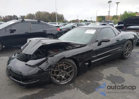 2003 Chevrolet Corvette from USA, damaged, VIN 1G1YY22G135109567